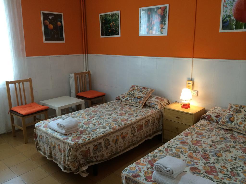 Hostal Valls Barcelona Kültér fotó