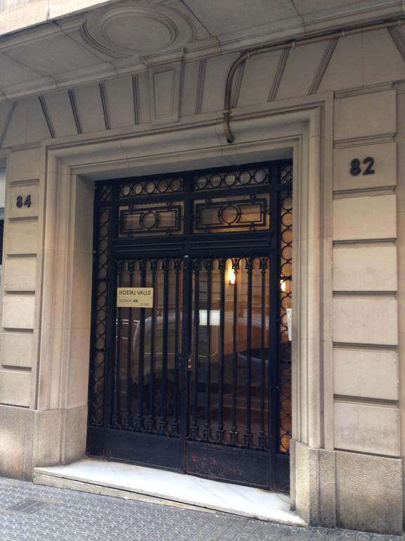 Hostal Valls Barcelona Kültér fotó