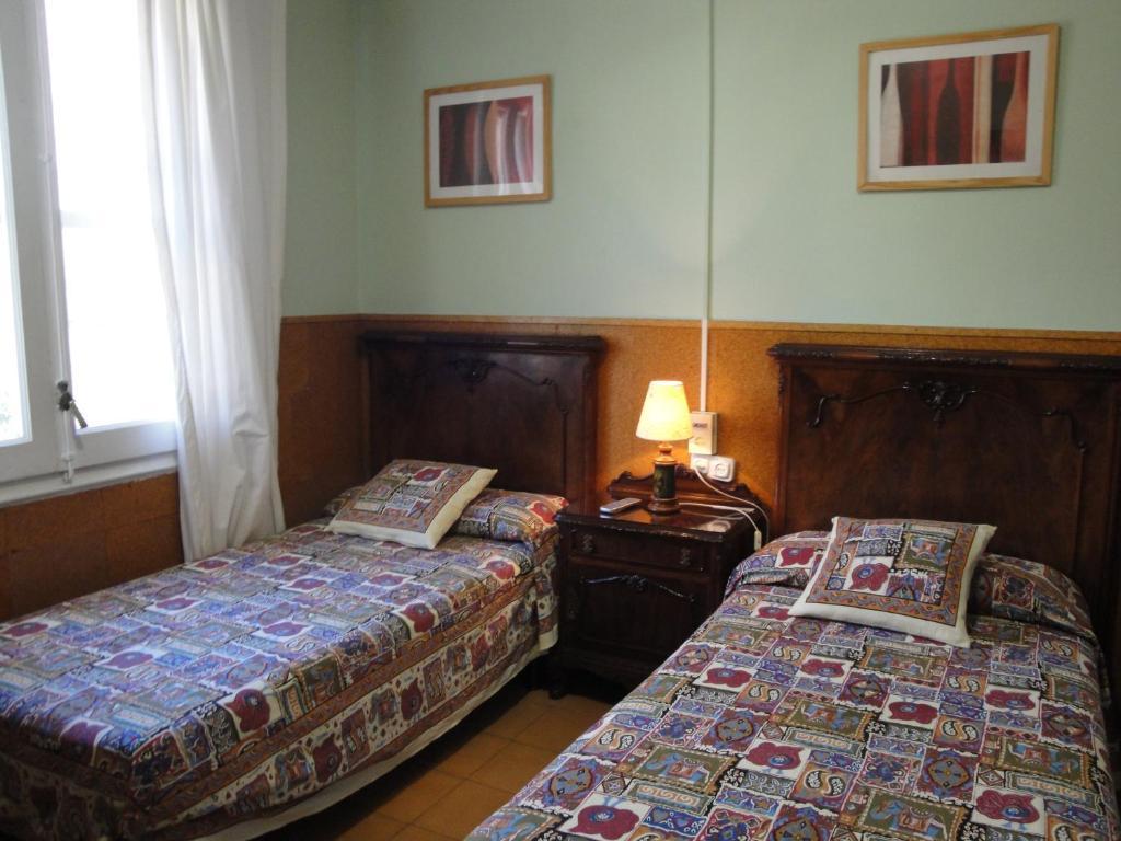 Hostal Valls Barcelona Szoba fotó